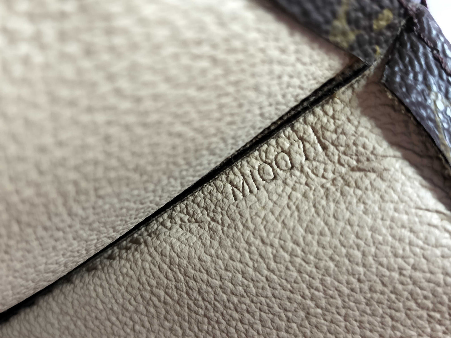 LOUIS VUITTON Monogram Louis Vuitton Monogram Sac Plat Tote Bag