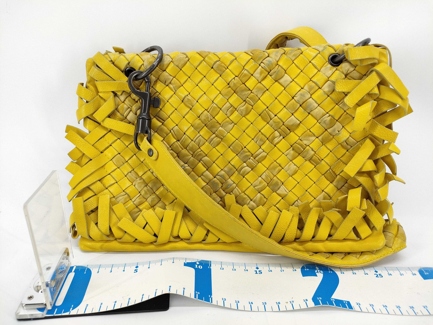 BOTTEGA VENETA Intrecciato Shoulder Bag 239897