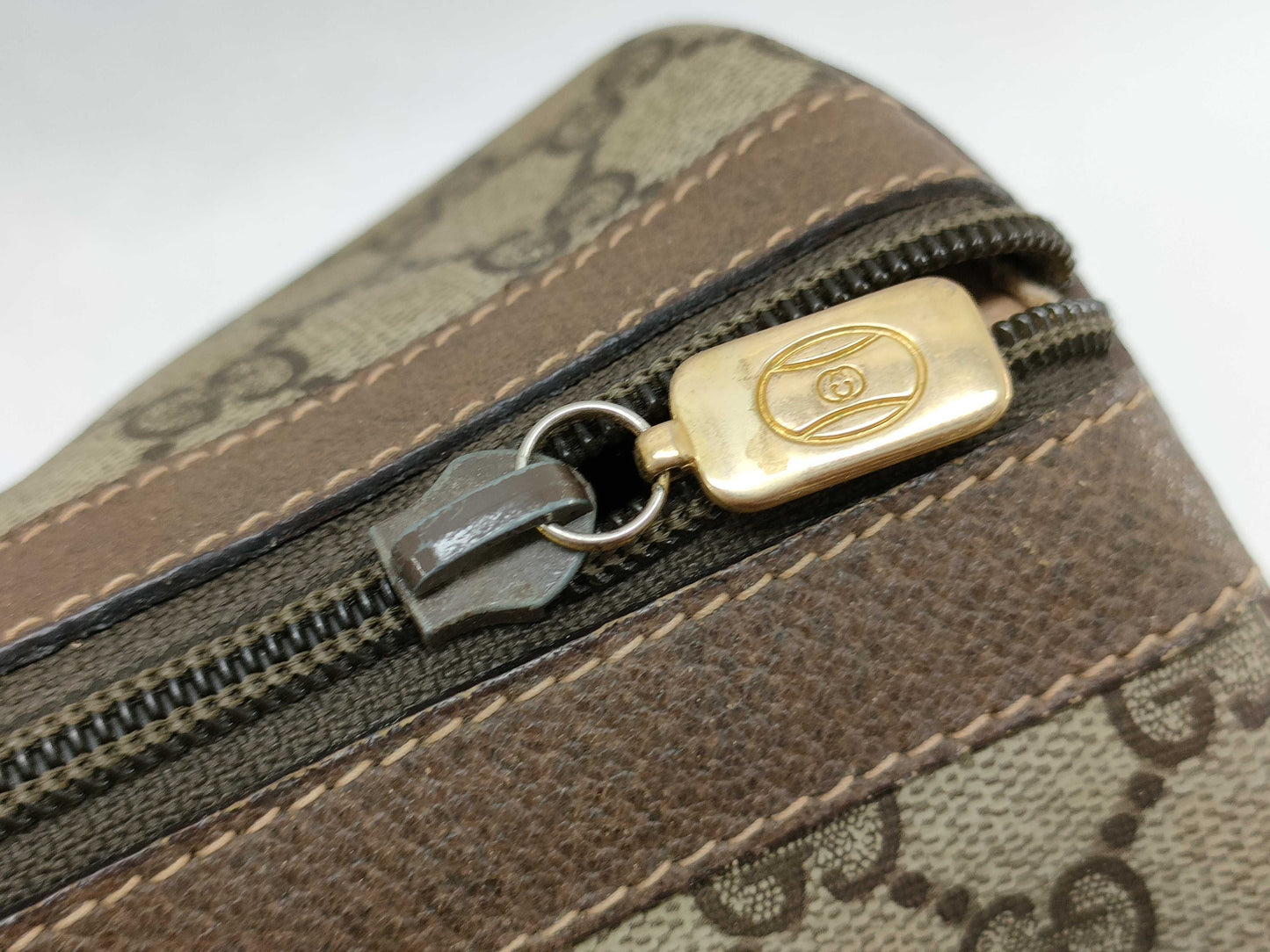 GUCCI GG Supreme Gucci bag handbag