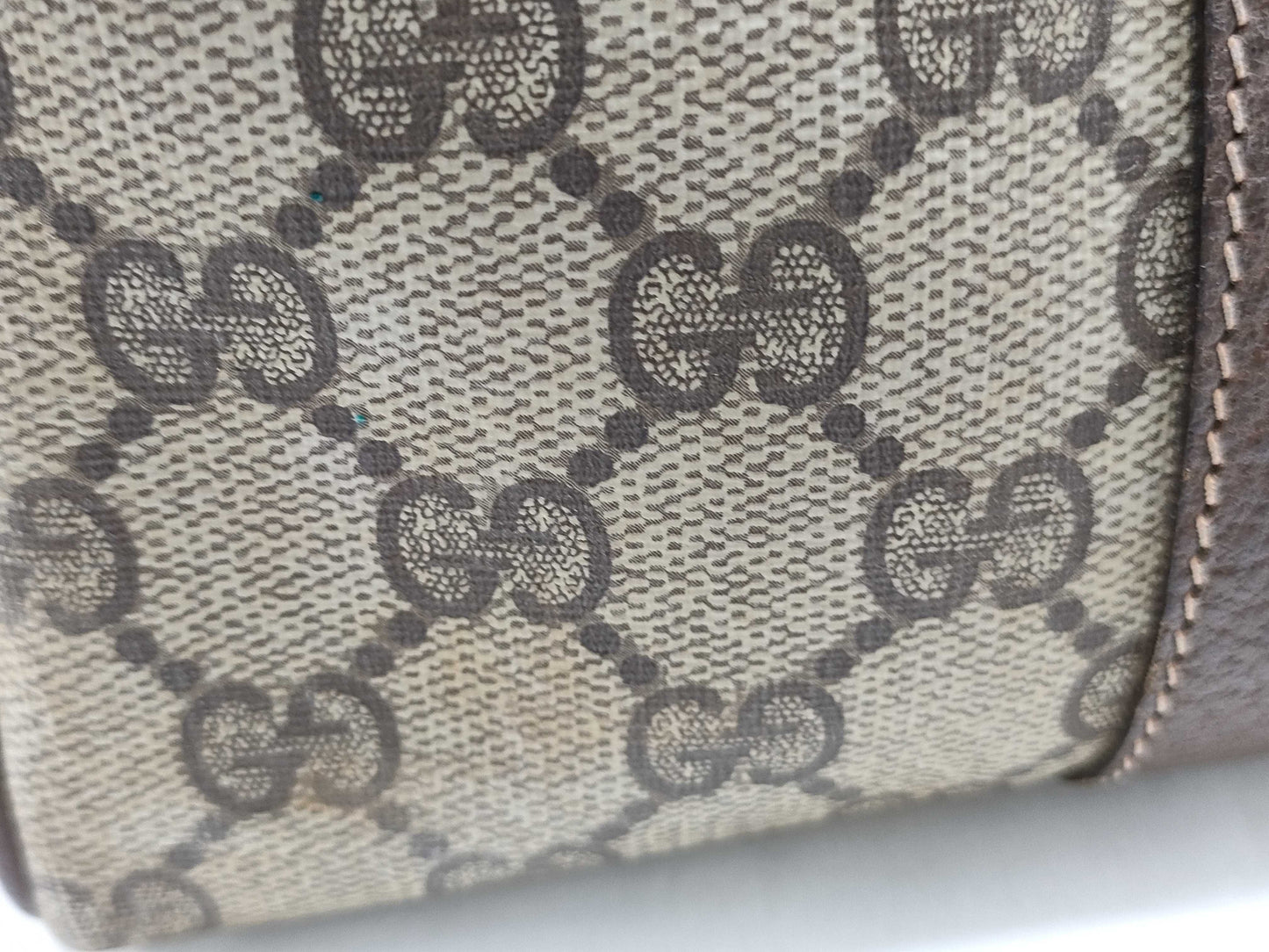GUCCI GG Supreme Gucci bag handbag