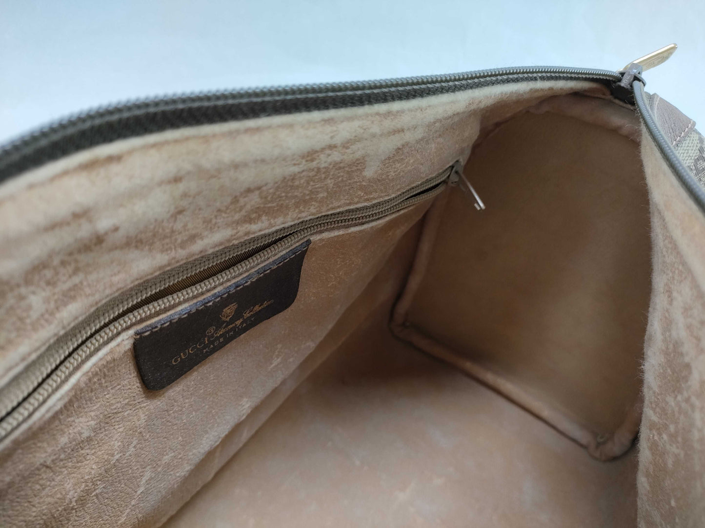 GUCCI GG Supreme Gucci bag handbag