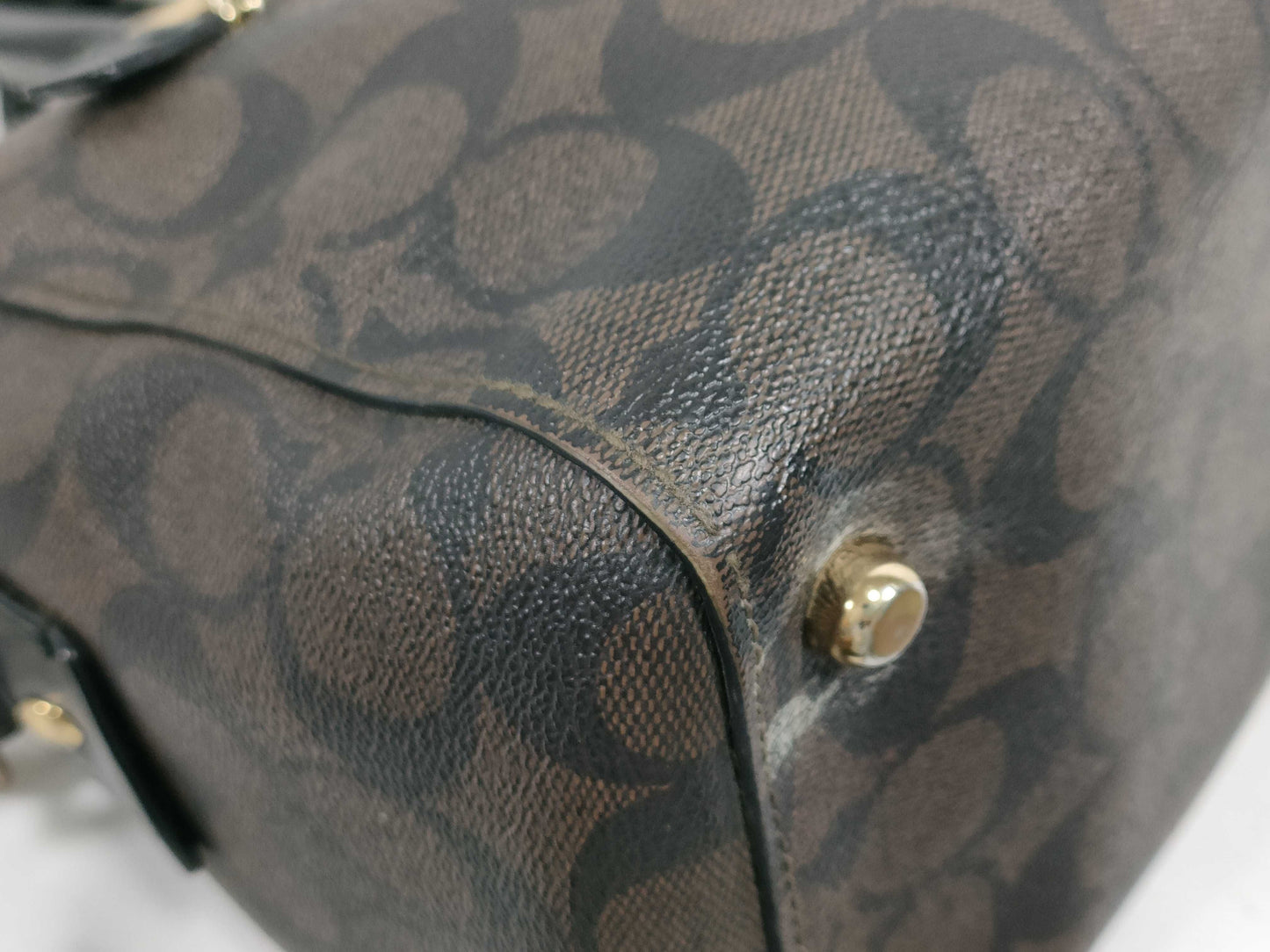 COACH Signature Coach Bag Handbag