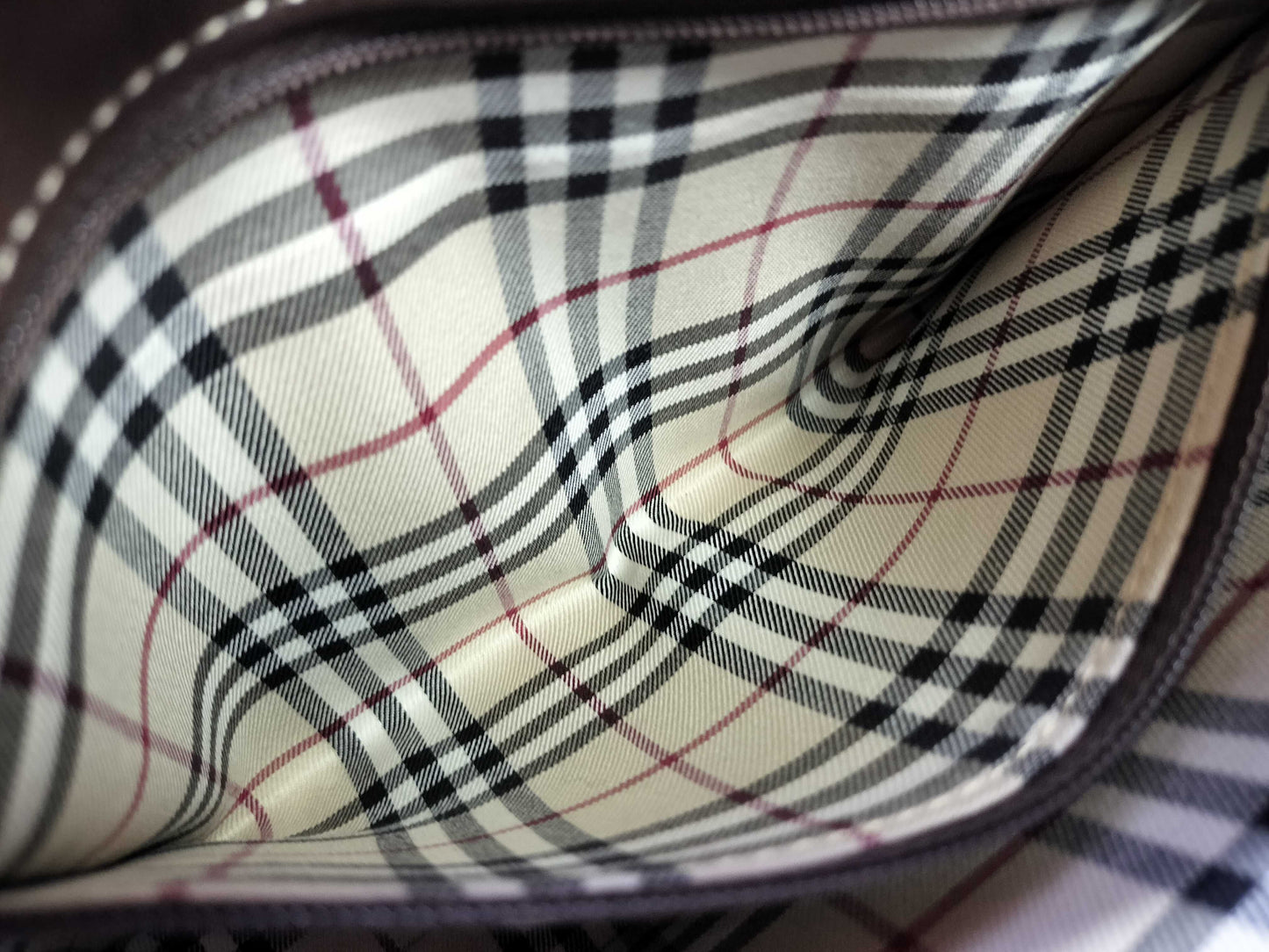 BURBERRY Leather Handbag with Checked Interior
