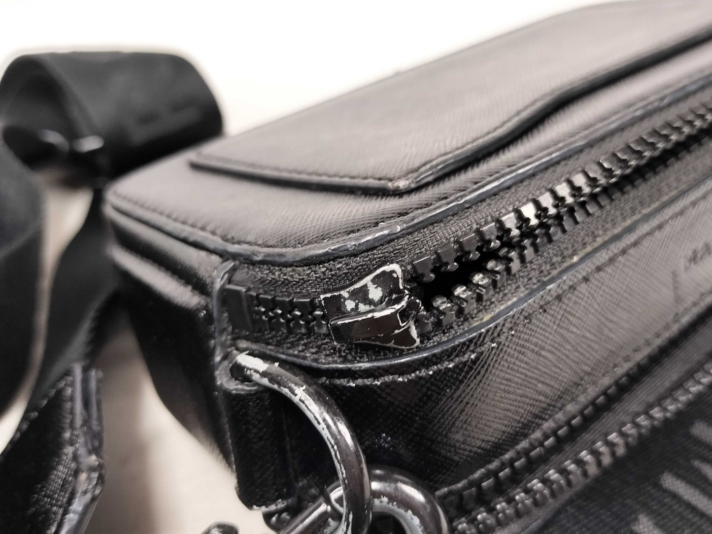 MARC JACOBS Snapshot Shoulder Bag