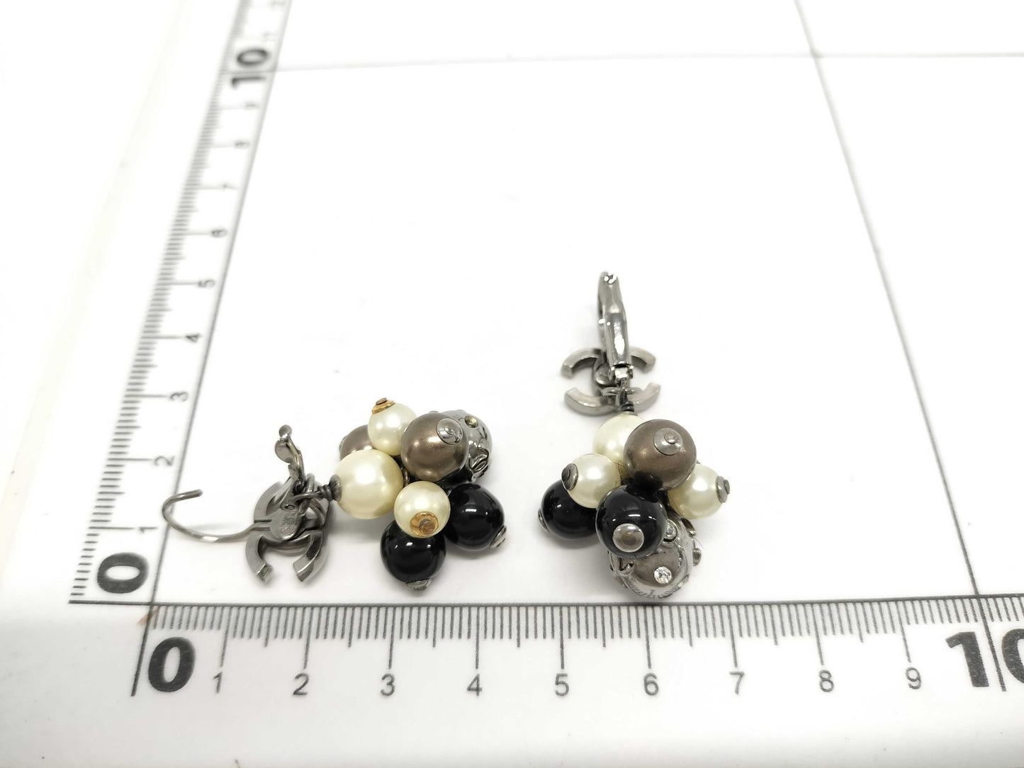 CHANEL CHANEL Swing Coco Mark Mixed Pearl Rhinestone 04A Earrings