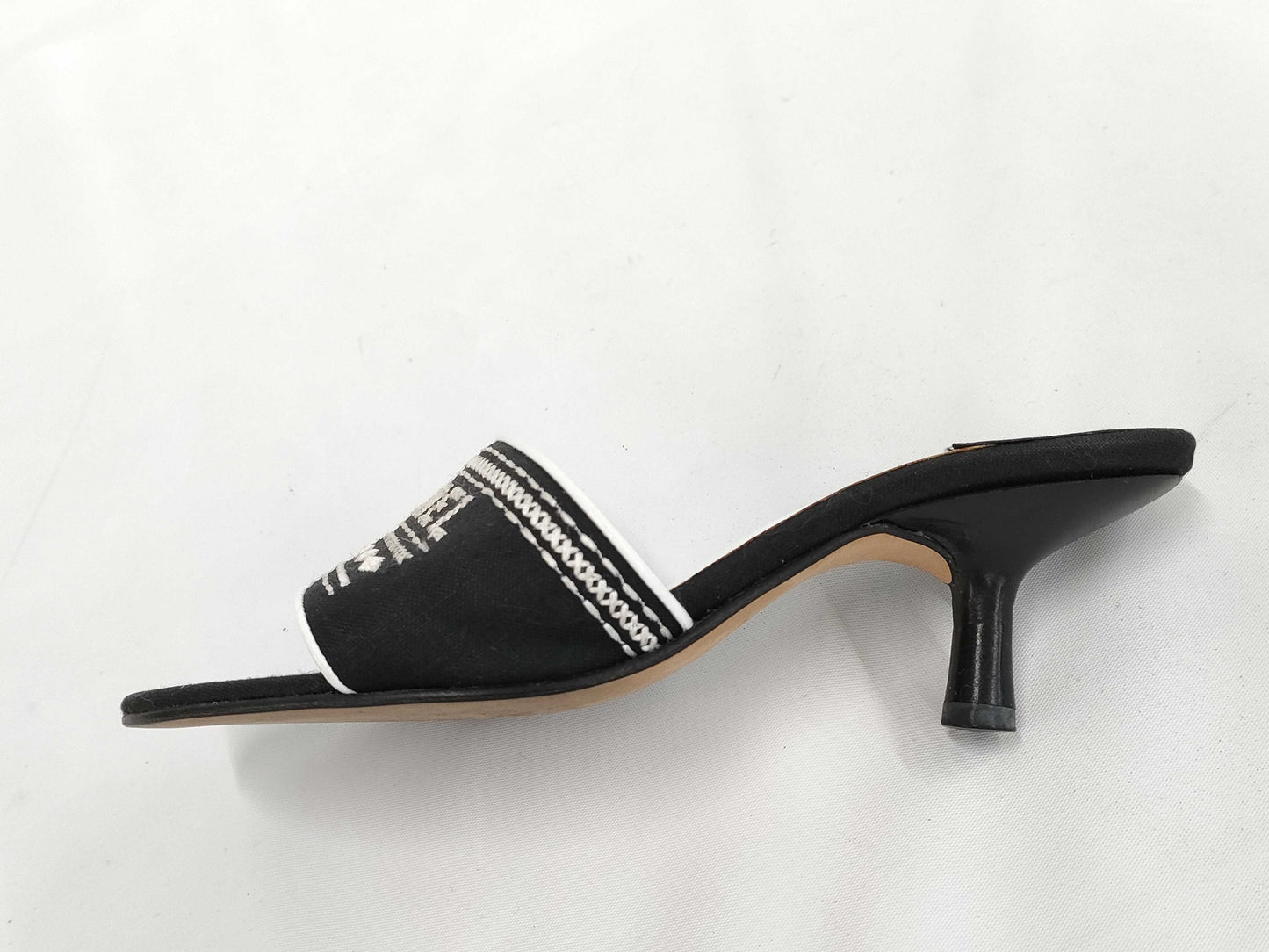 CHANEL Two-tone Logo Sandals, Size 35, Mules