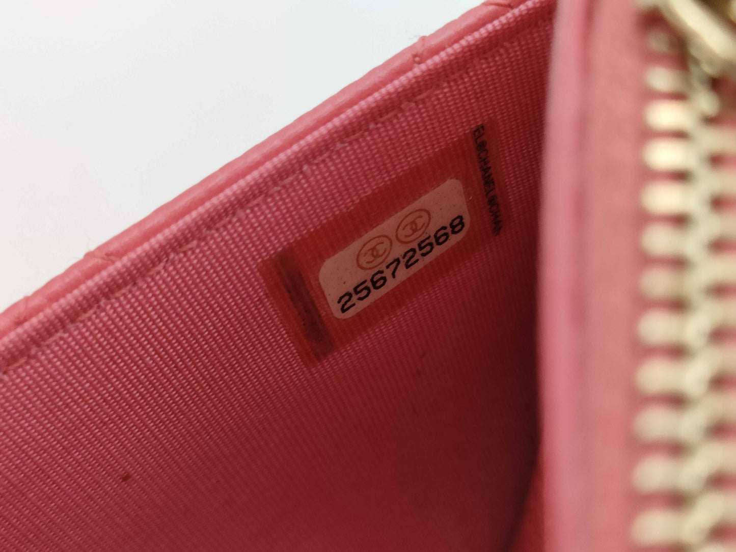CHANEL Shoulder bag with sticker, No. 25