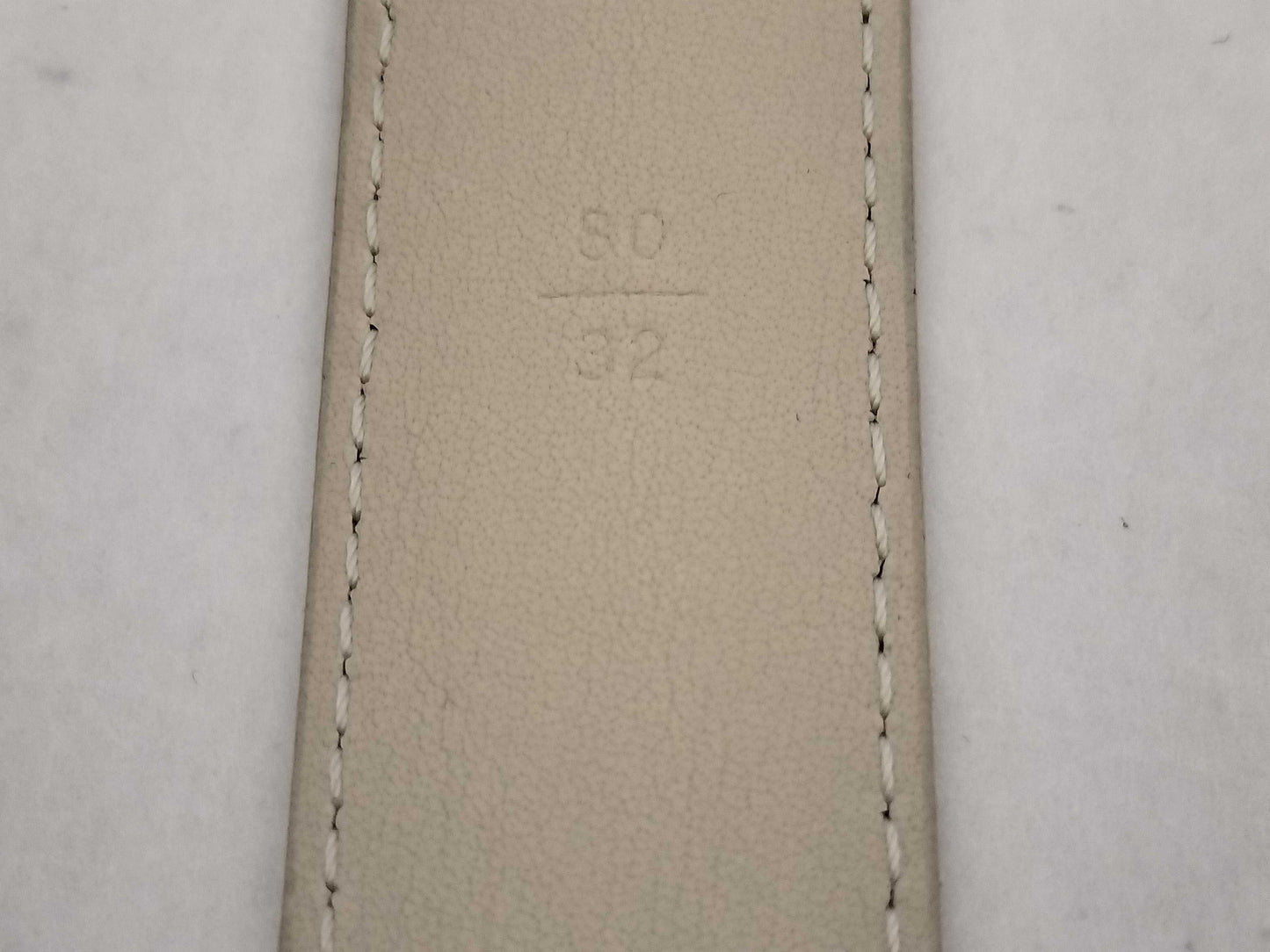 LOUIS VUITTON Unconfirmed Damier Azur Centurion with LV Initials, Damier Azur M9268 Belt