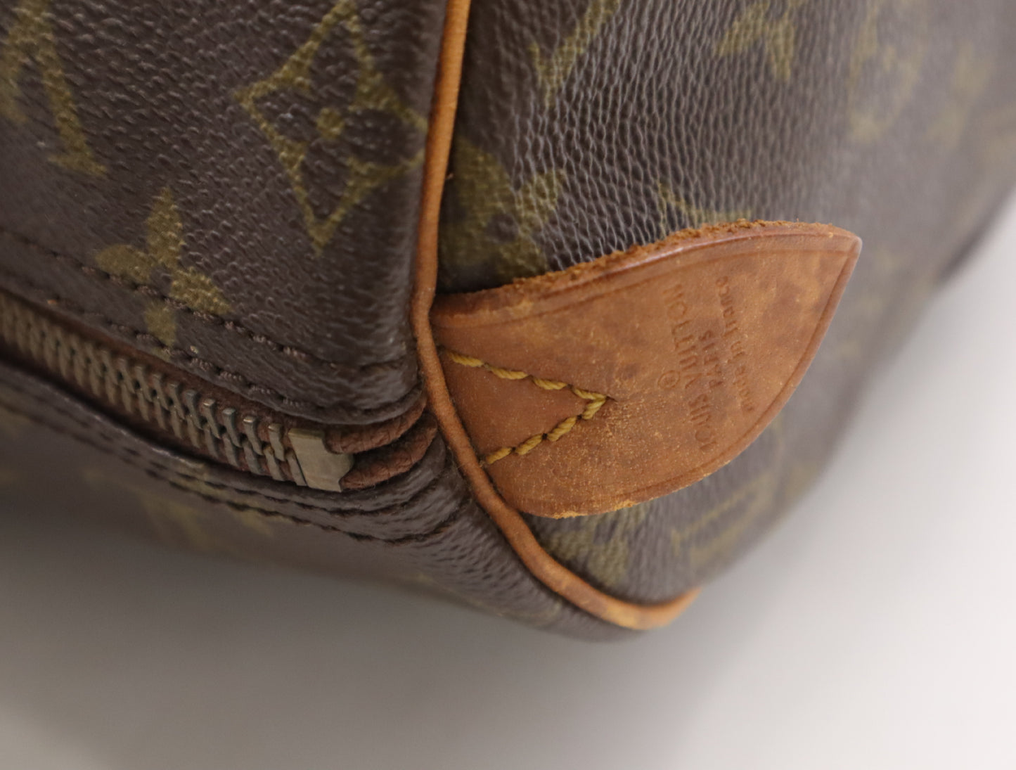 LOUIS VUITTON M41522 Monogram Speedy 40 Handbag
