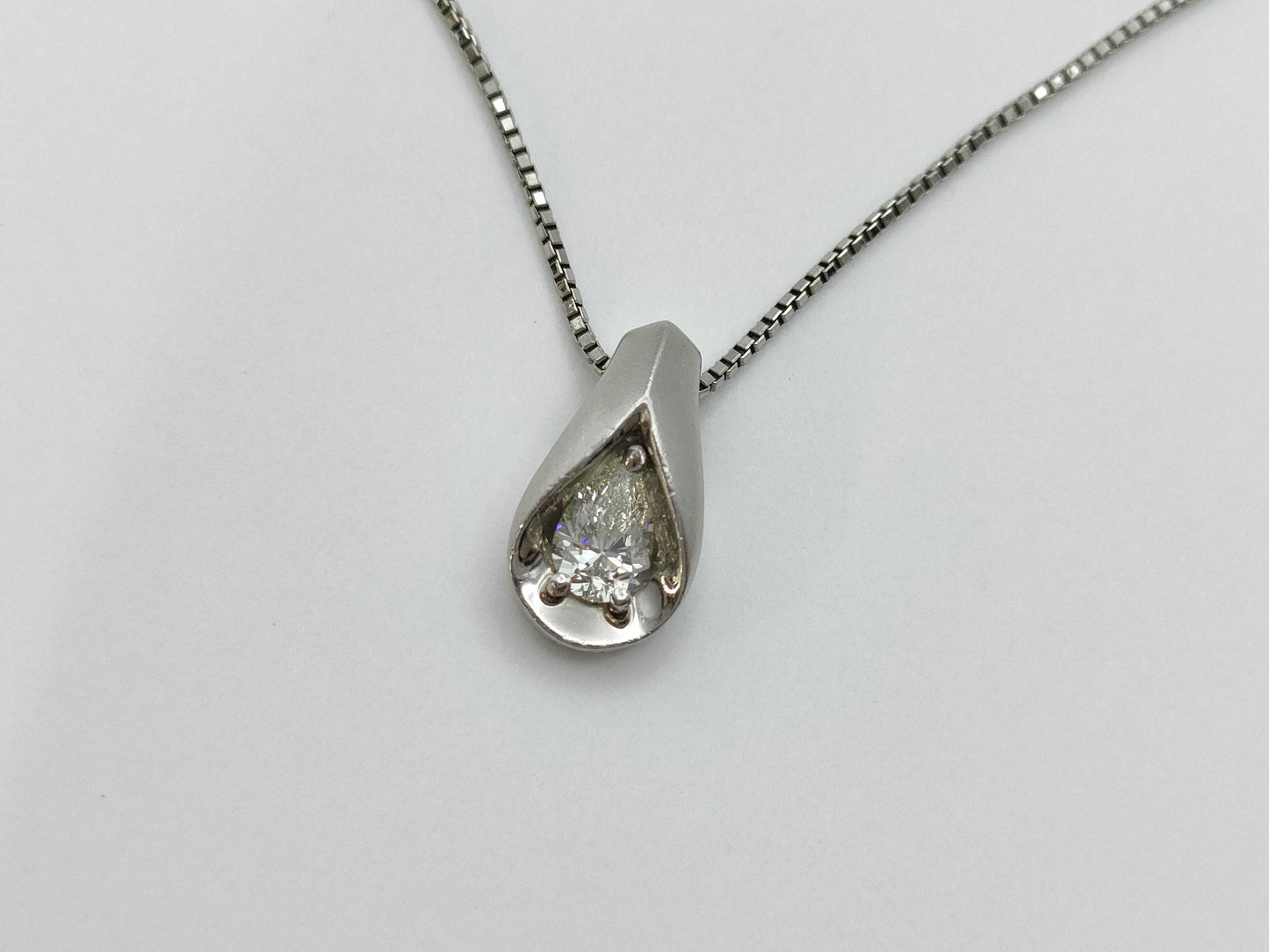 D0.323ct Pt900/850 5.2g Necklace