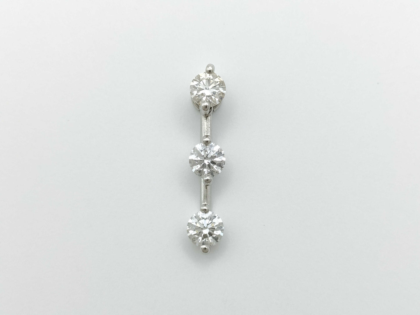 D0.315/0.330/0.355ct Pt900 2.0g Pendant Top