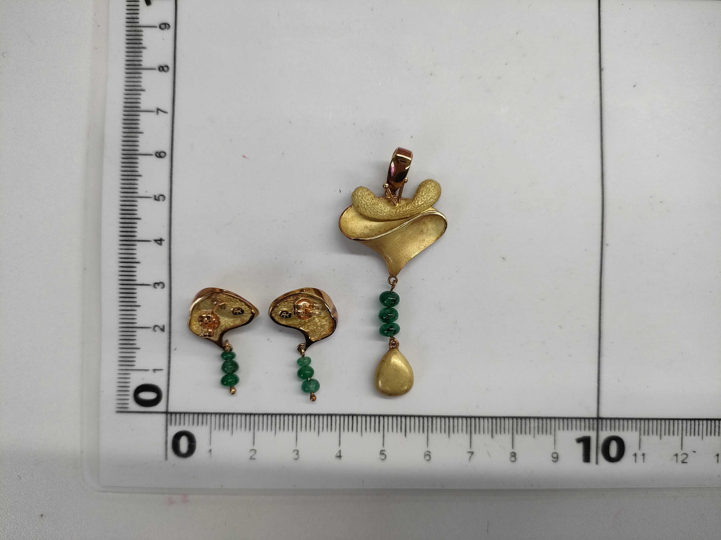 Keiko Ikeda 2-piece set, emerald 750, 14.7g, other small items