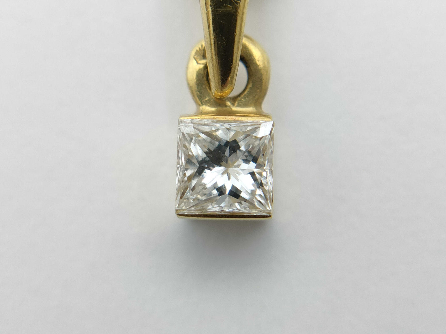 Diamond K14 3.0g Necklace