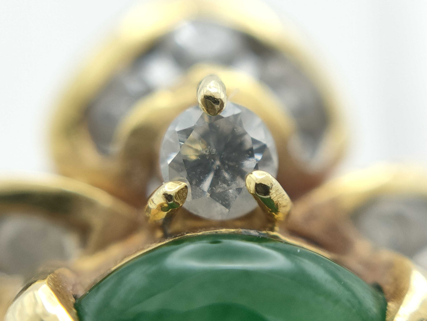 Jadeite and Diamond 750 5.7g Ring