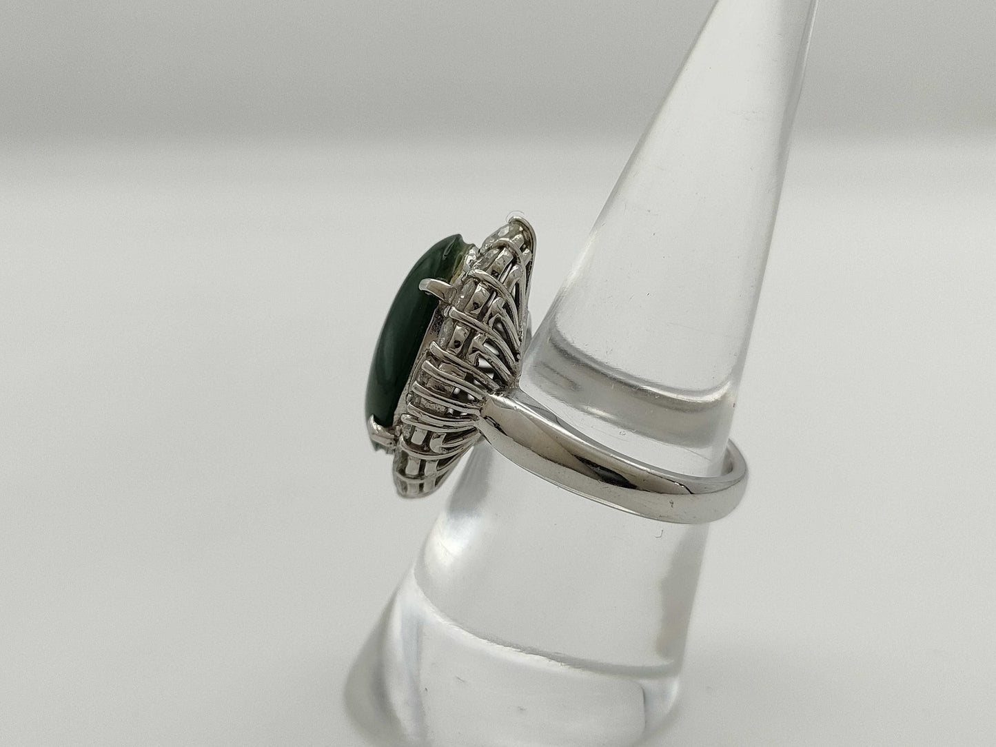 Jade D0.16/0.99ct Pt900 14.4g Ring