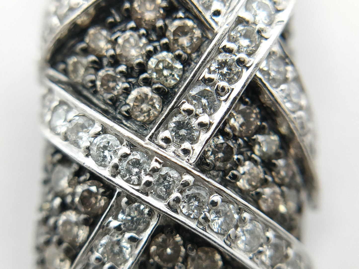 D0.70/0.47ct K18WG 5.3g Pendant Top