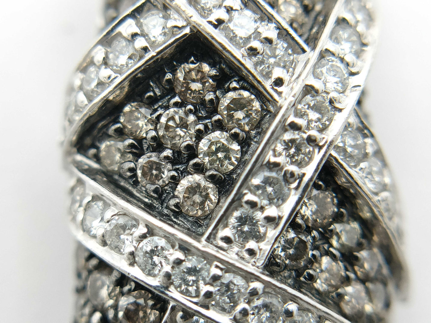 D0.70/0.47ct K18WG 5.3g Pendant Top