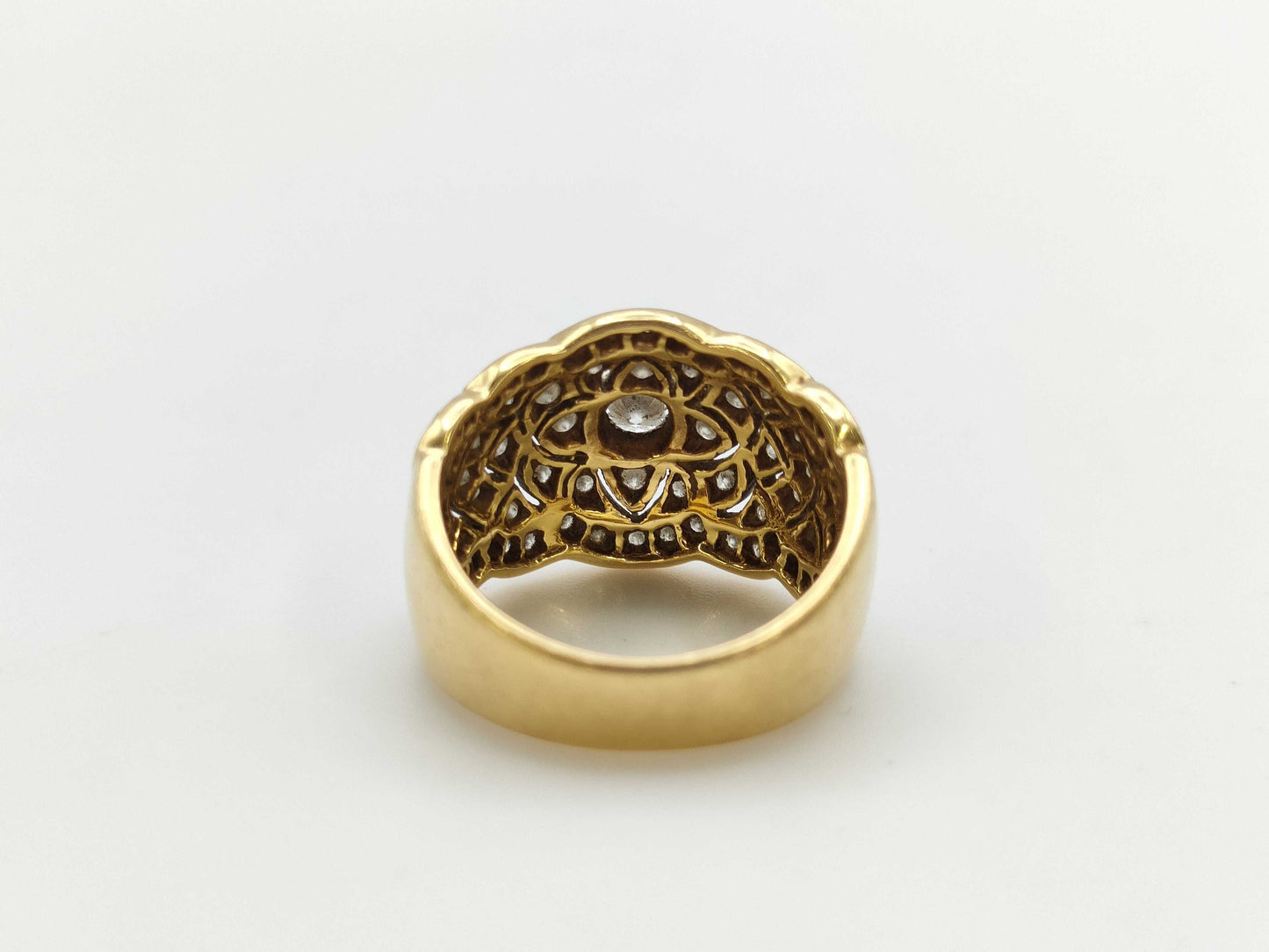 Diamond 750 7.7g Ring