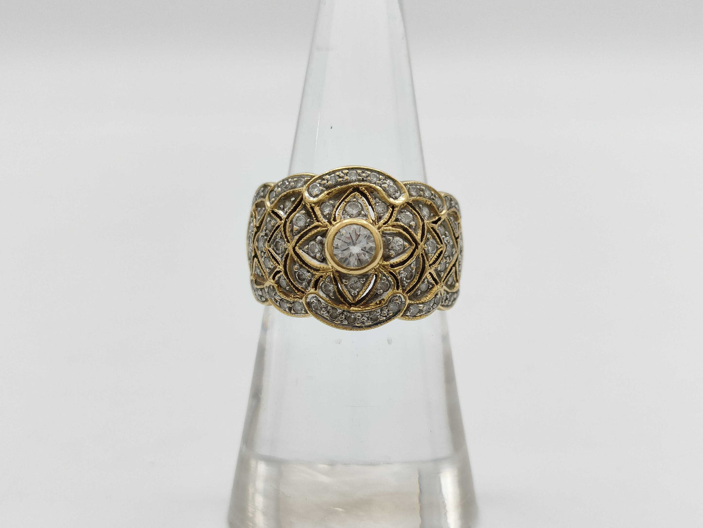 Diamond 750 7.7g Ring
