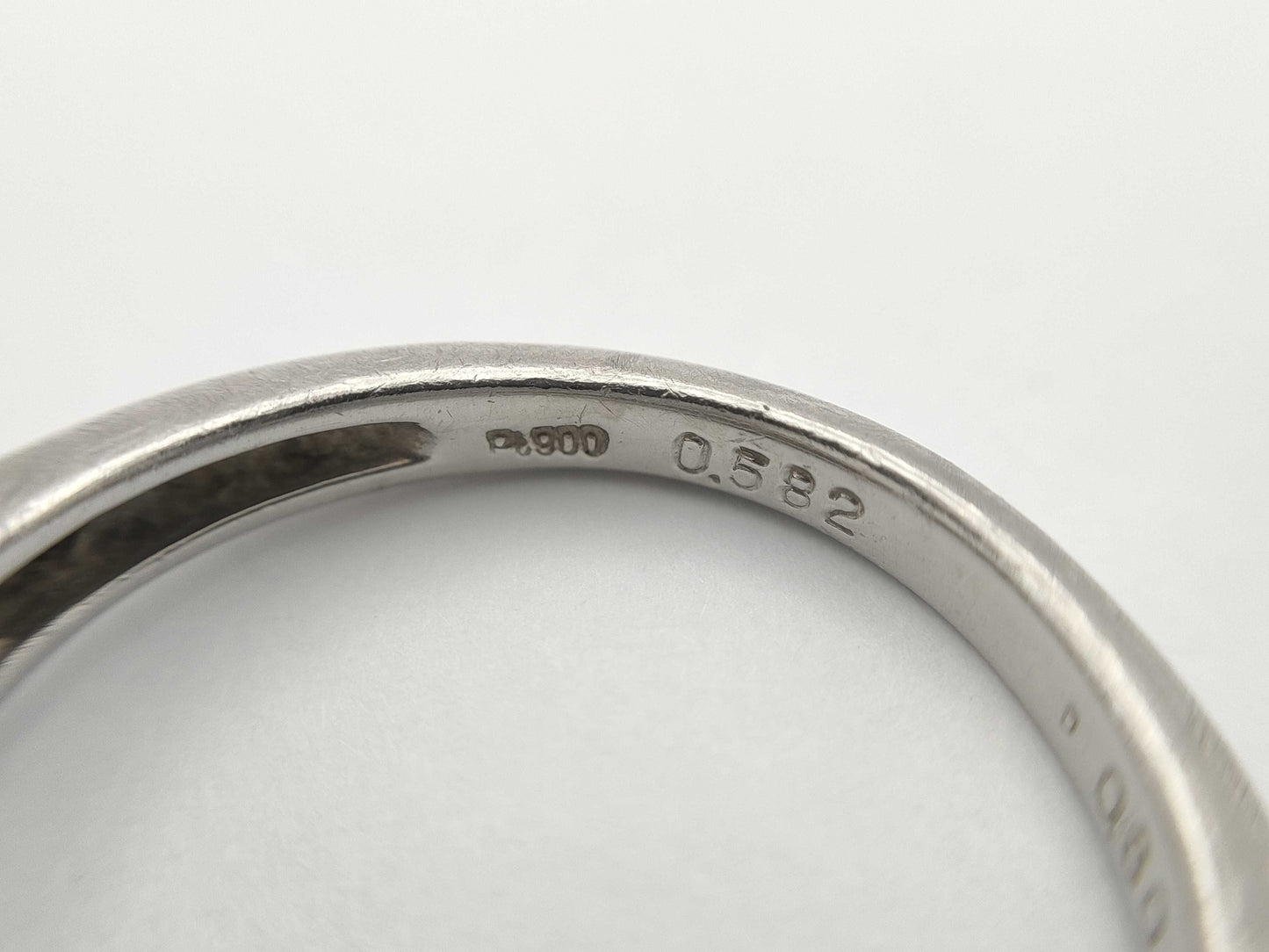D0.582/0.60ct Pt900 5.5g Ring