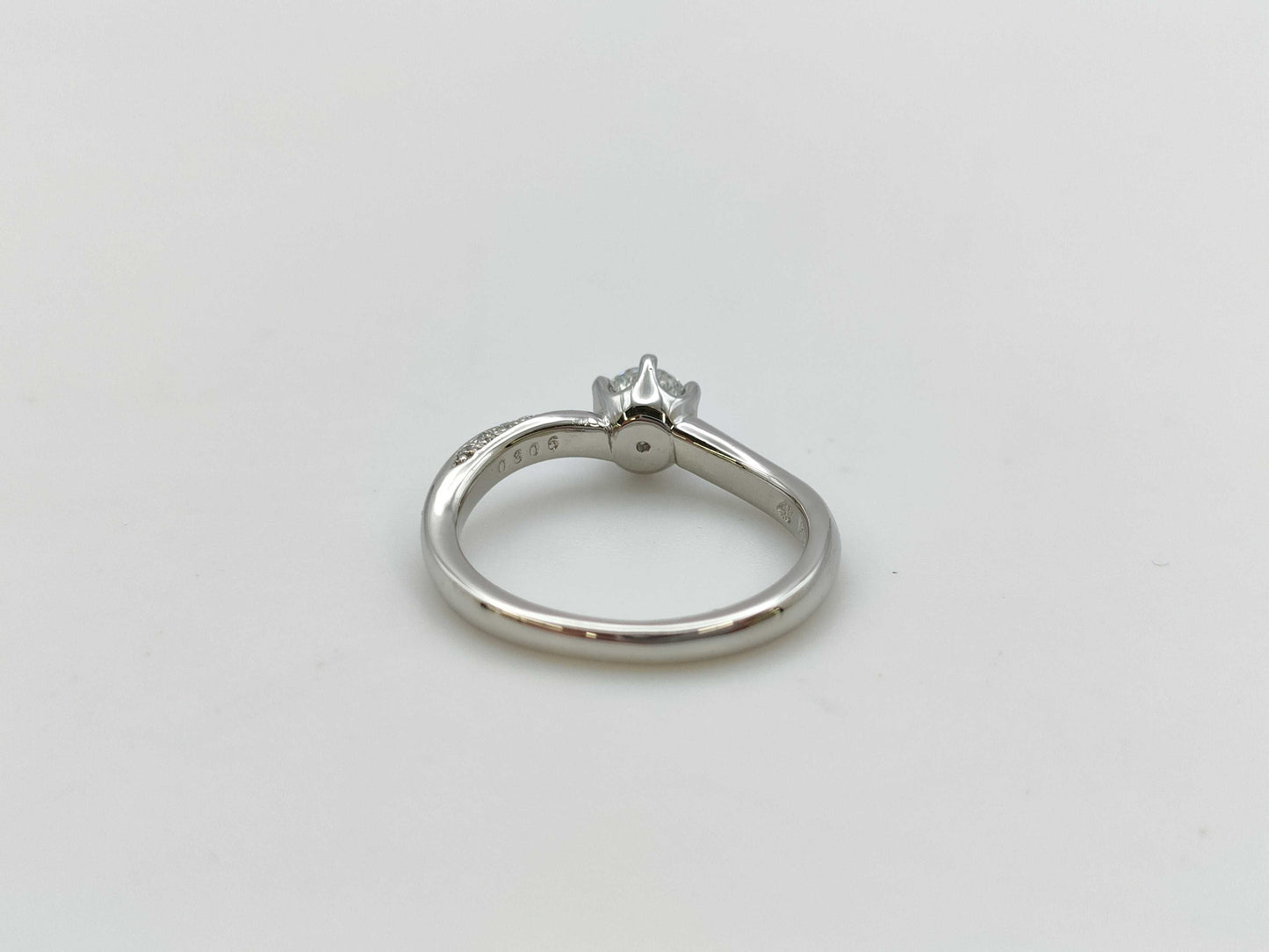 4℃ D0.306ct melee diamonds PT995 4.0g ring