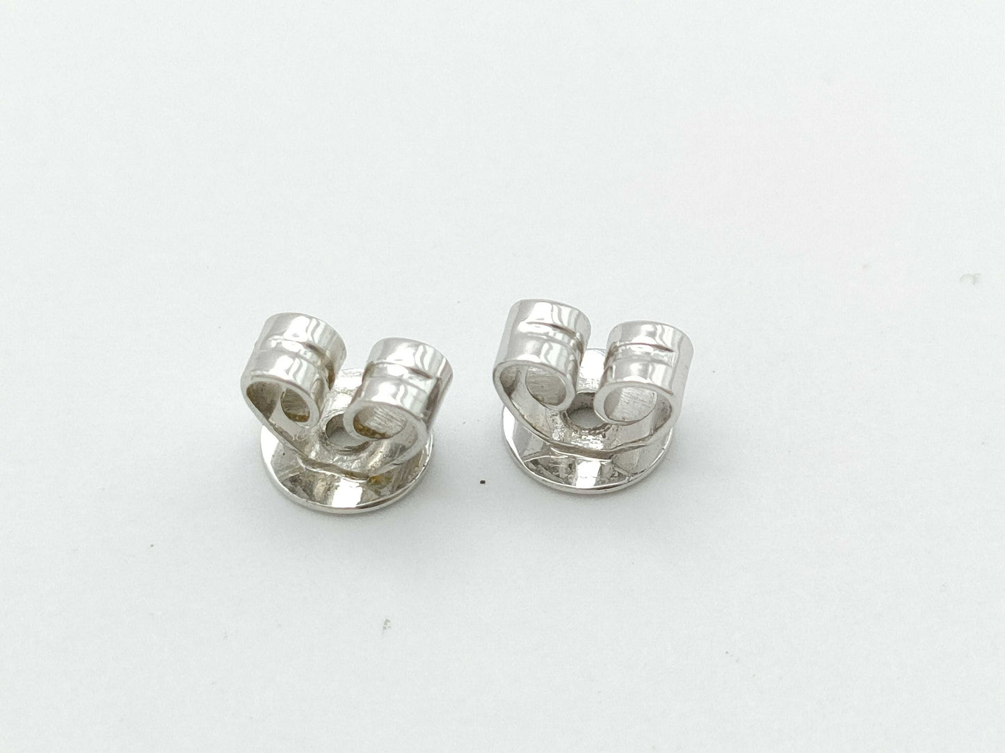 D0.61ct 750 2.6g Earrings