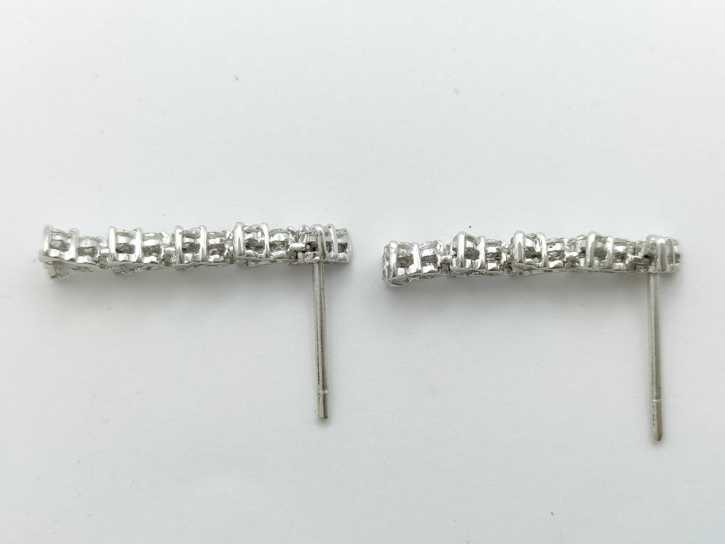 D0.61ct 750 2.6g Earrings