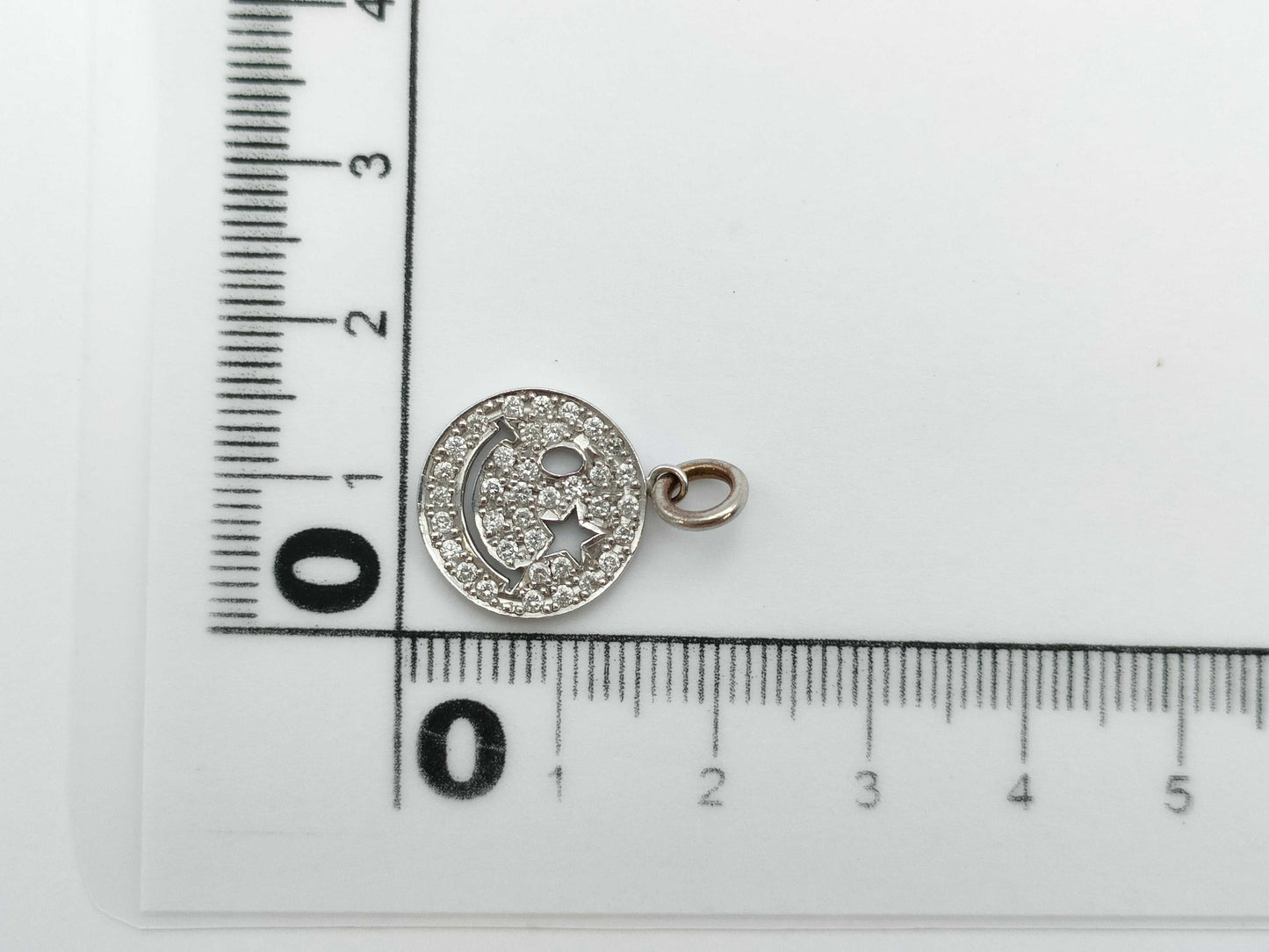 Diamond K18WG 2.4g Pendant Top
