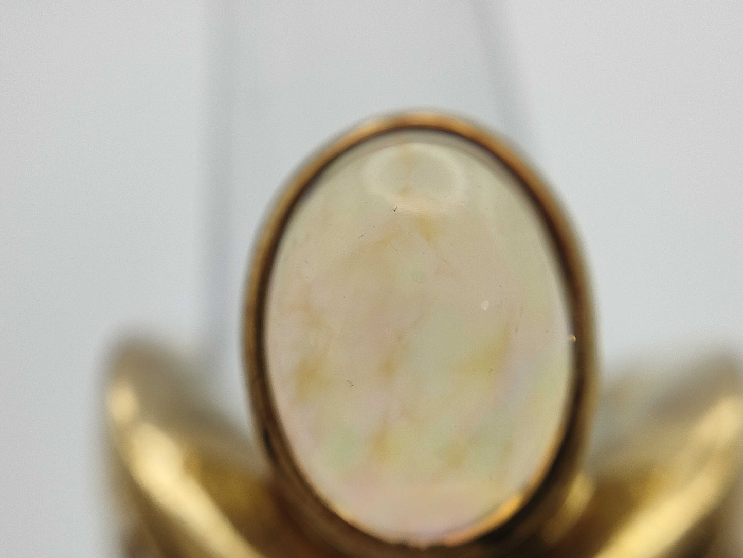 Opal and Diamond 18K 9.7g Ring