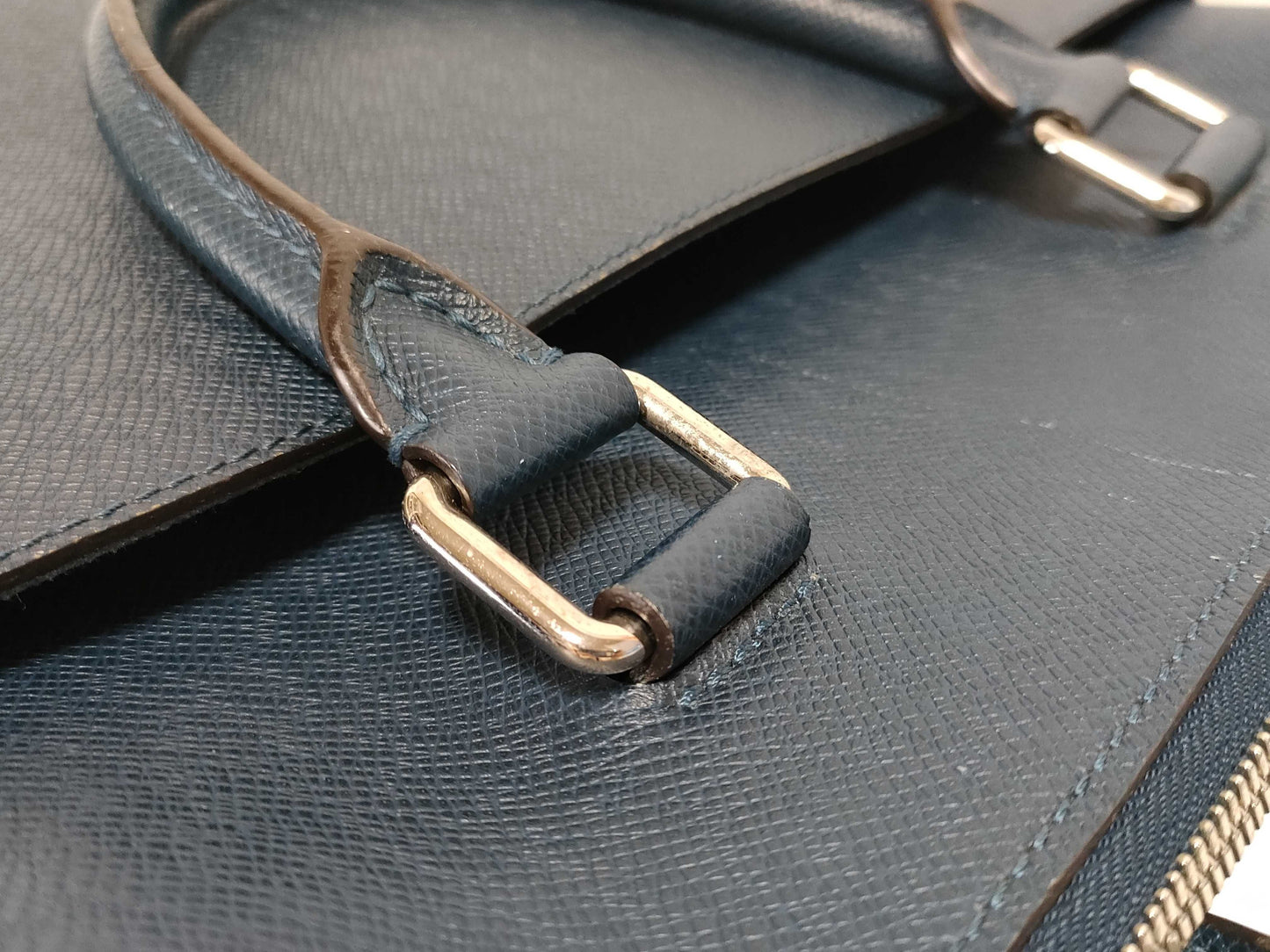 LOUIS VUITTON RFID Unverified MB3195 Louis Vuitton Taiga Damier Taiga Grigory Tote ★Strap Handbag