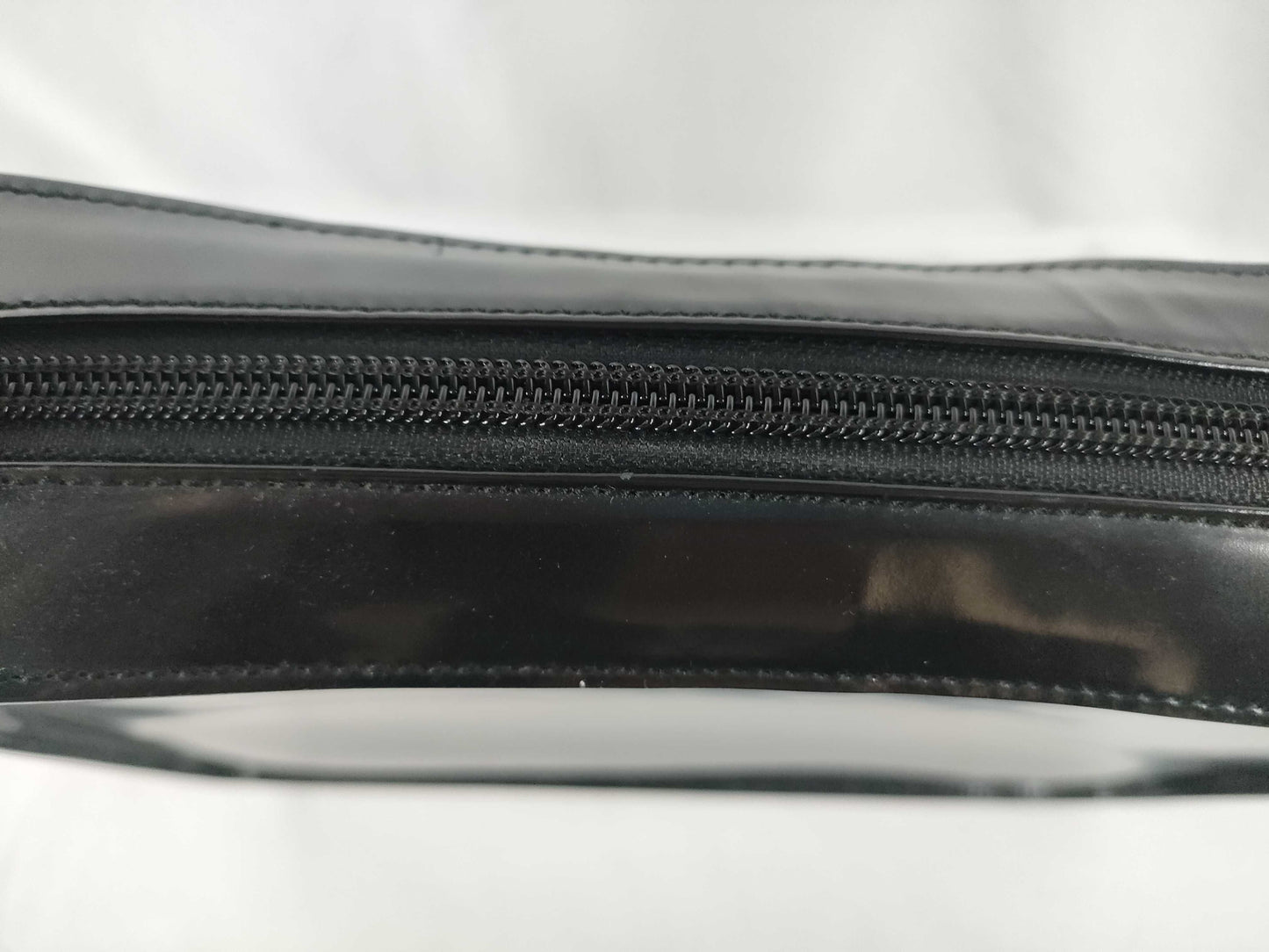 GUCCI G Logo One-Shoulder Bag 001.3032 Black Leather Shoulder Bag
