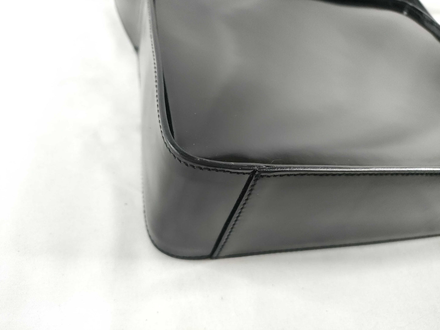 GUCCI G Logo One-Shoulder Bag 001.3032 Black Leather Shoulder Bag