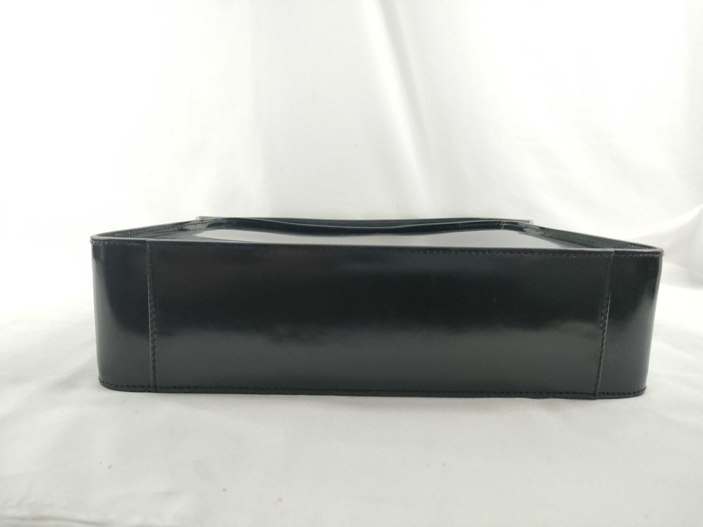 GUCCI G Logo One-Shoulder Bag 001.3032 Black Leather Shoulder Bag