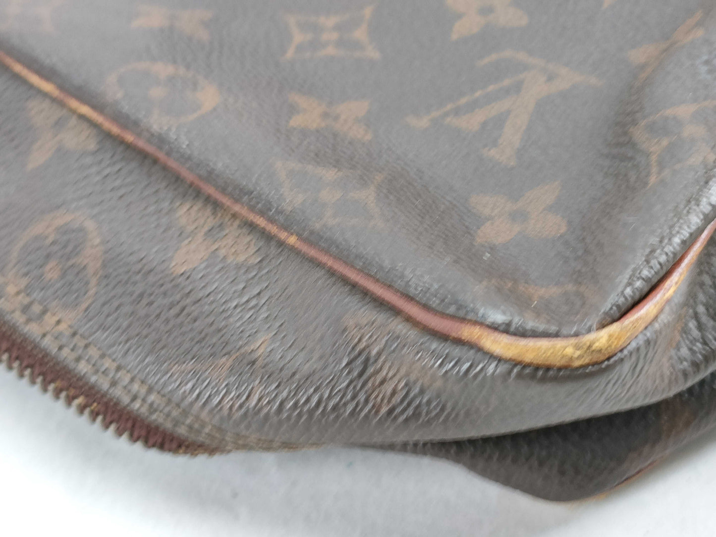 LOUIS VUITTON Monogram LV Monogram Shoulder Bag Shoulder Bag