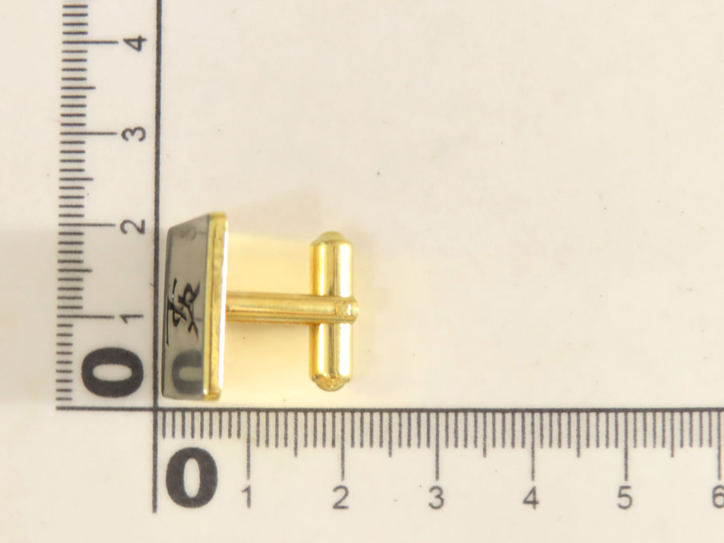 Yves Saint Laurent Saint Laurent Cufflinks/Brooch Tie Clip/Cufflinks