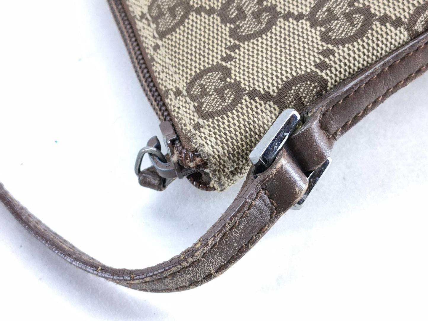 GUCCI GG Canvas GUCCI GG Canvas Accessory Pouch 07198 Pouch