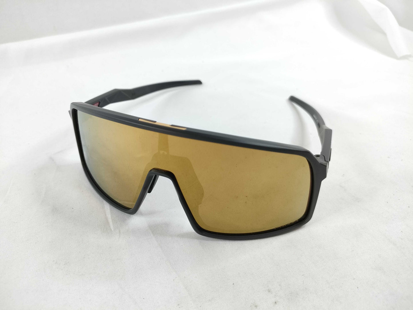 OAKLEY Oakley Sunglasses OO9406A Case Sunglasses and Glasses