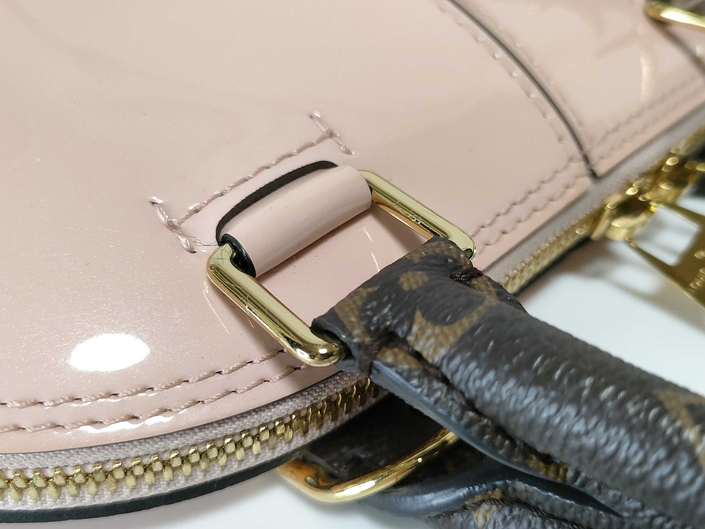 LOUIS VUITTON RFID Verified Vernis Louis Vuitton Monogram Vernis Alma BB 2-Way Handbag M51925 Handbag