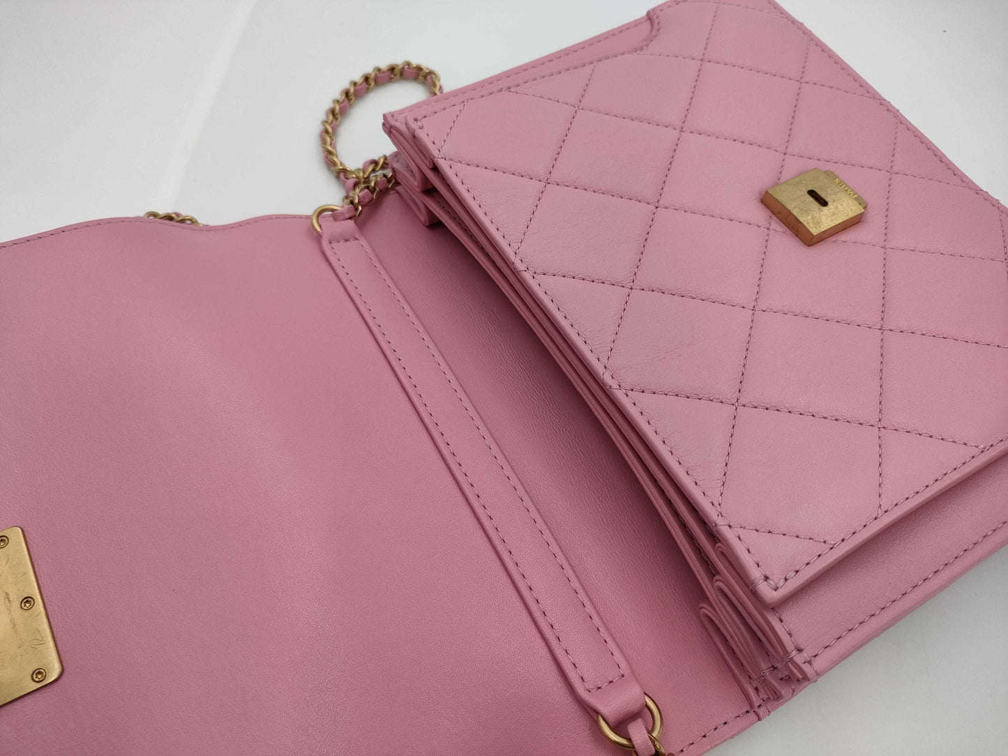 CHANEL Matelasse 2-Way Chain Shoulder Bag AS4184 Pink