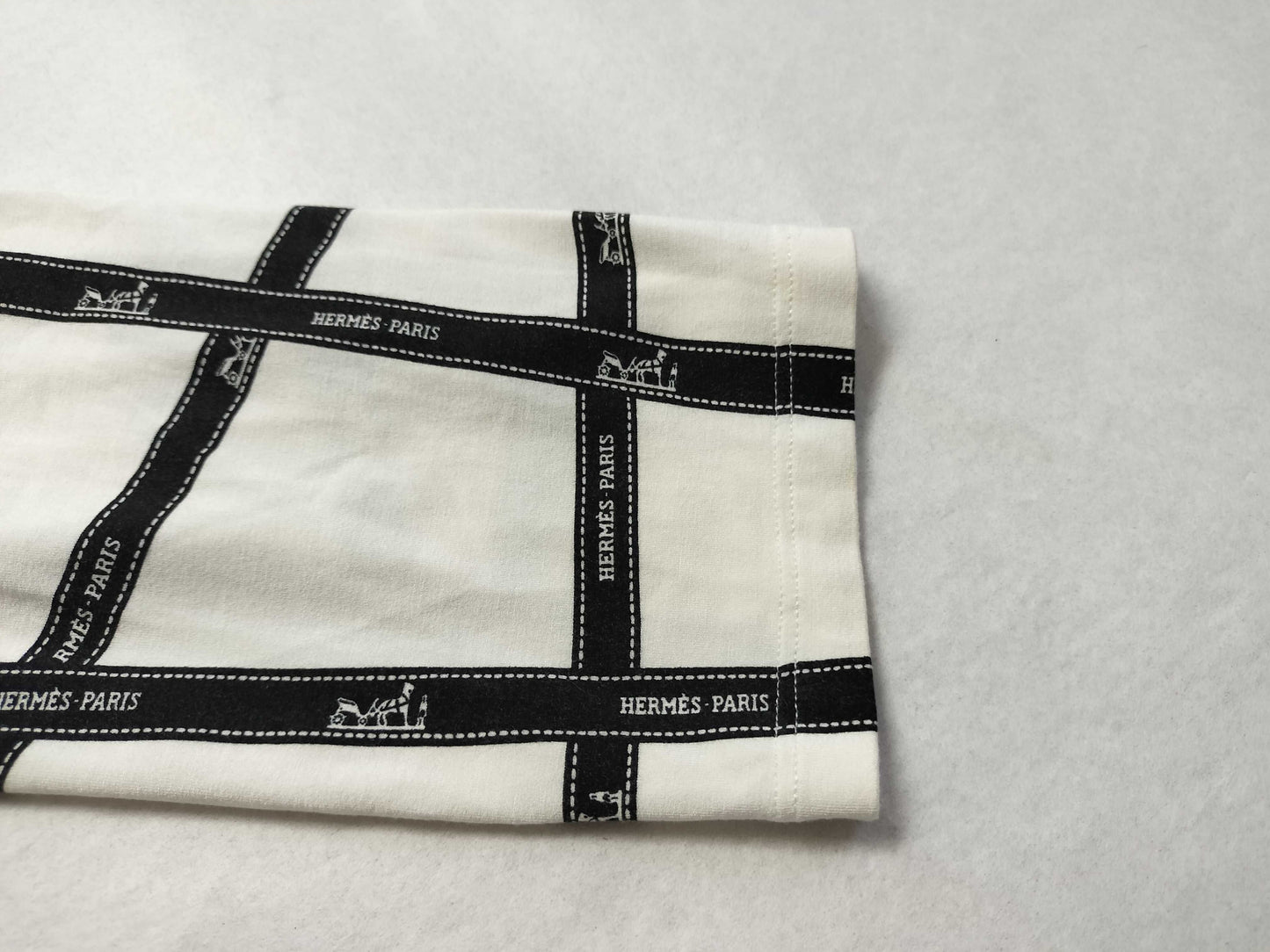 HERMES Ribbon Print Cut and Sew Top