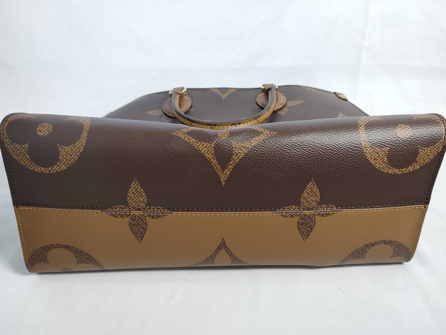 LOUIS VUITTON Monogram Giant On the Go MM M45321 Tote Bag