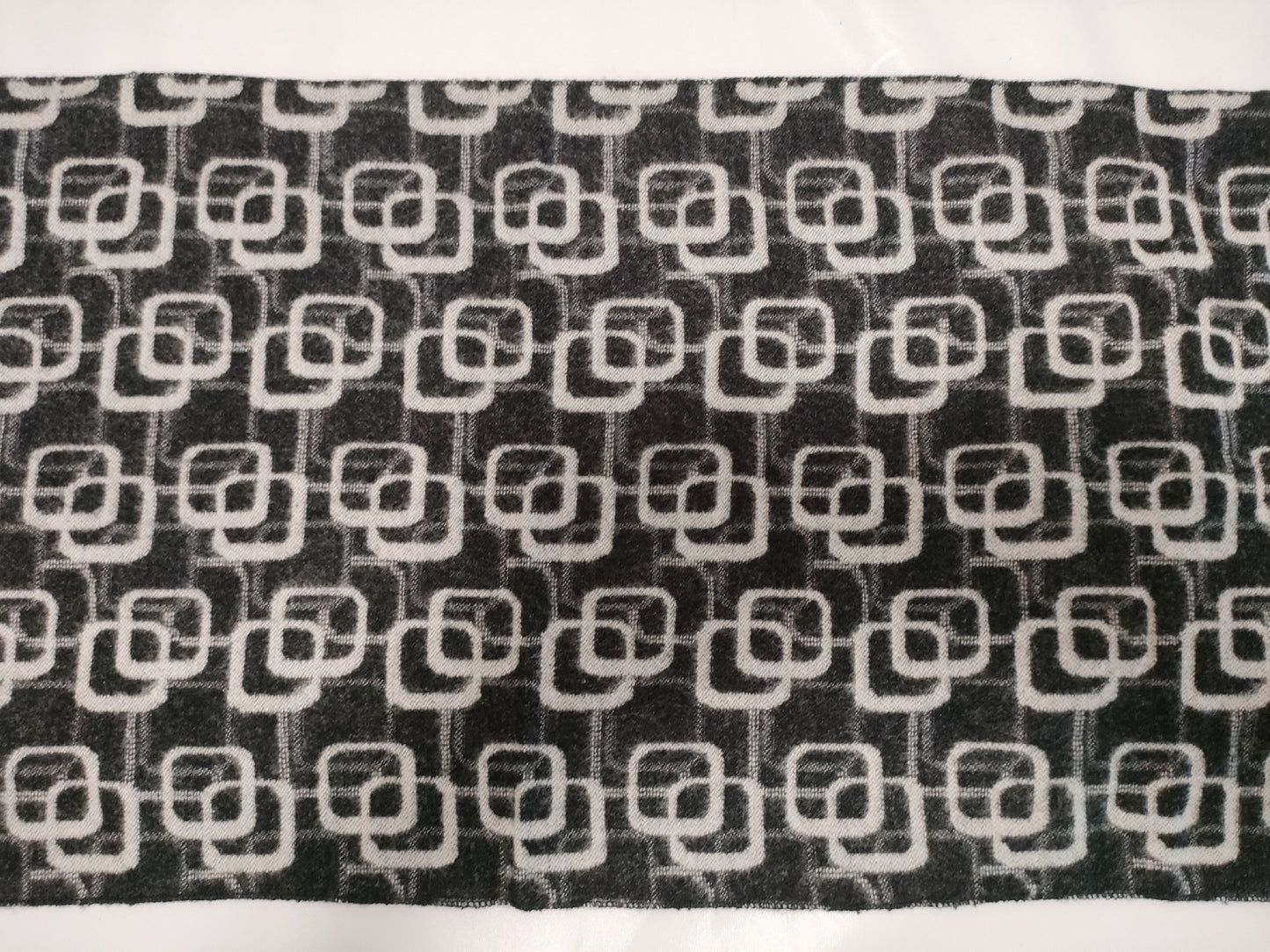 ZELE PARIS all-over print scarf