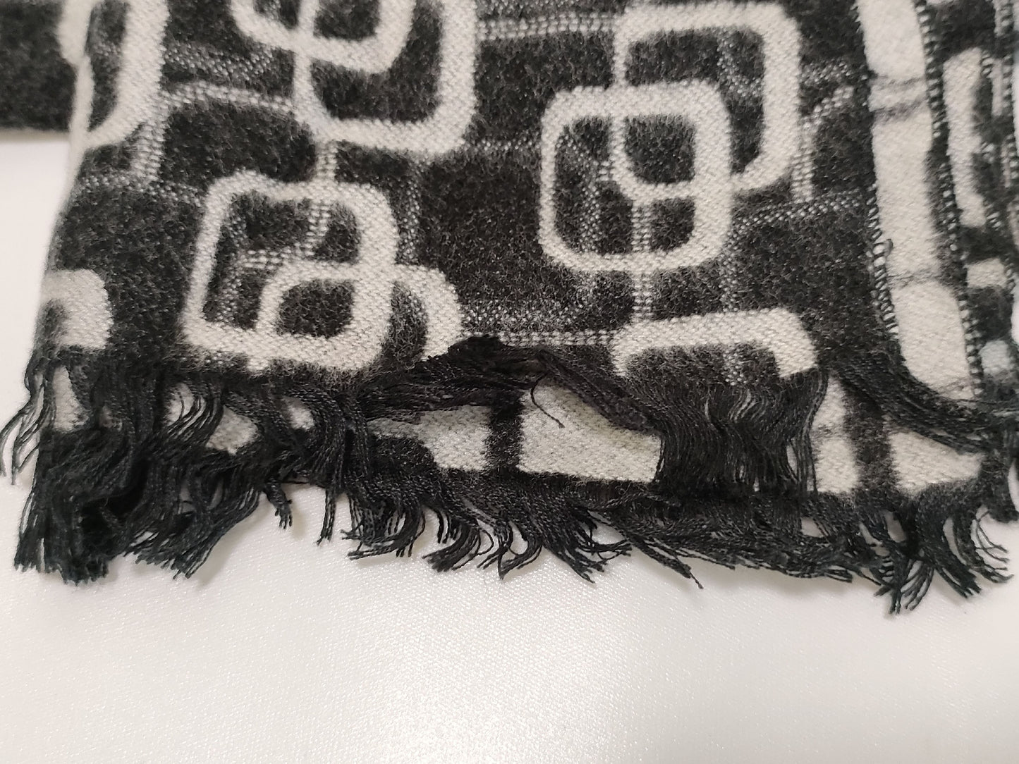 ZELE PARIS all-over print scarf