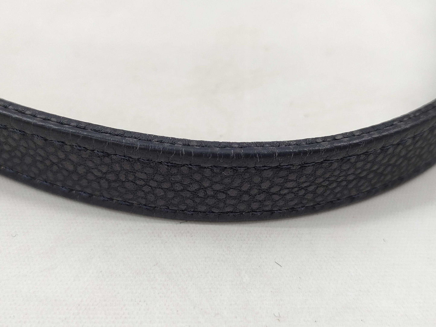 CHANEL Caviar Skin Shoulder Bag with Seal