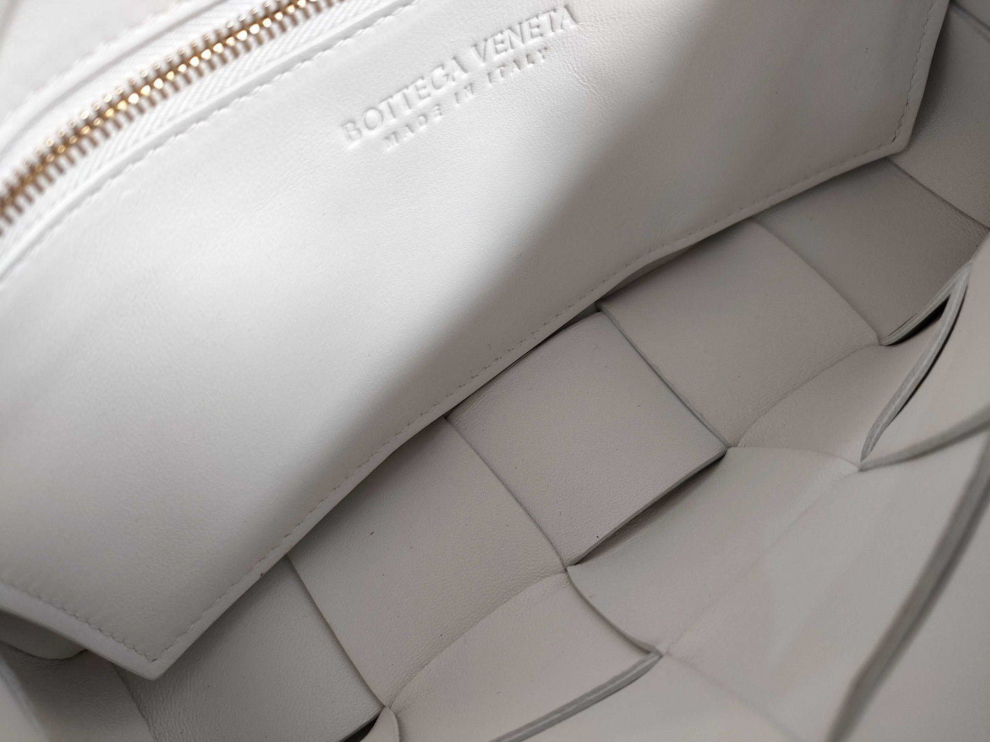 BOTTEGA VENETA RFID shoulder bag
