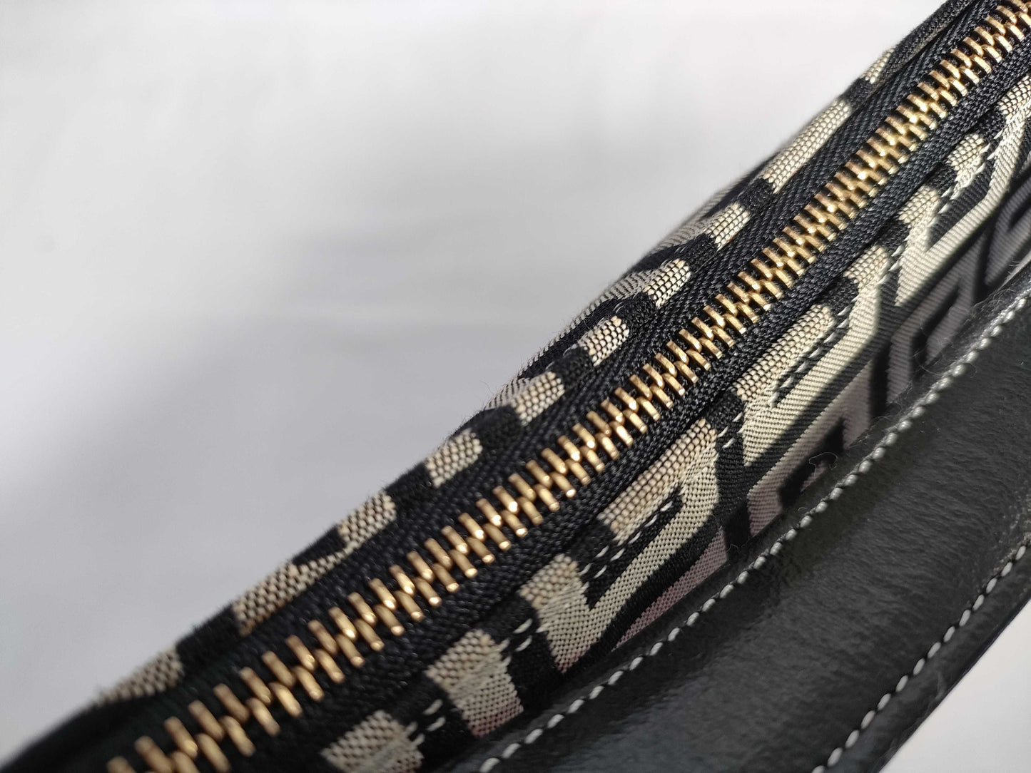GIVENCHY Handbag Handbag