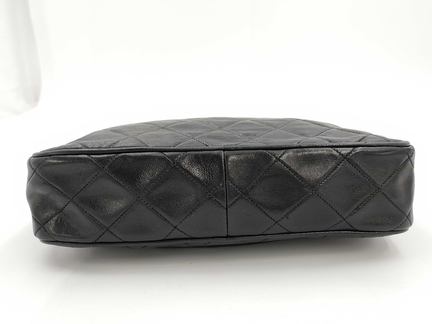 CHANEL Matelasse Chain Shoulder Bag Lambskin Shoulder Bag