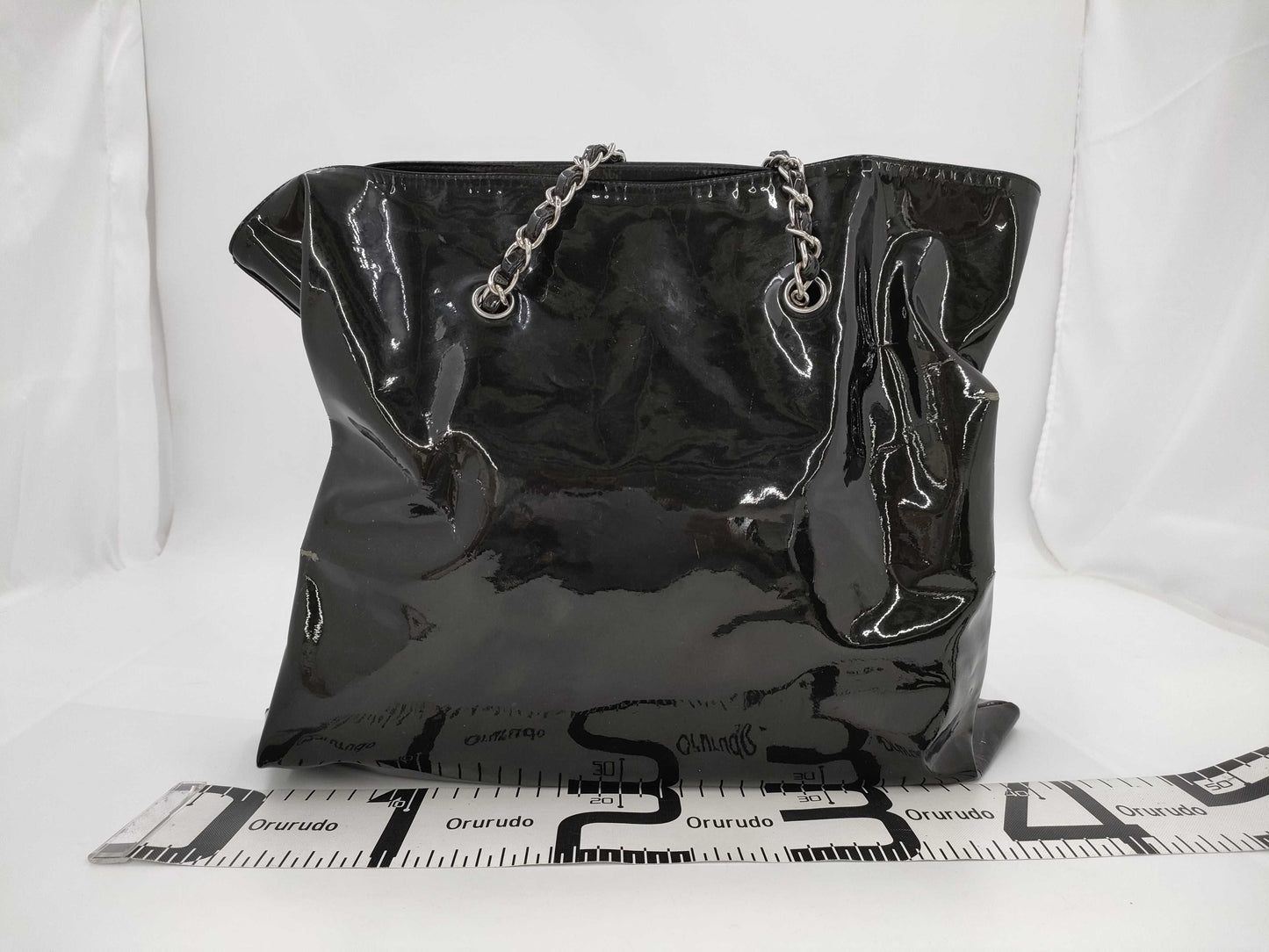 CHANEL Patent Leather Bonbon Chain Shoulder Bag