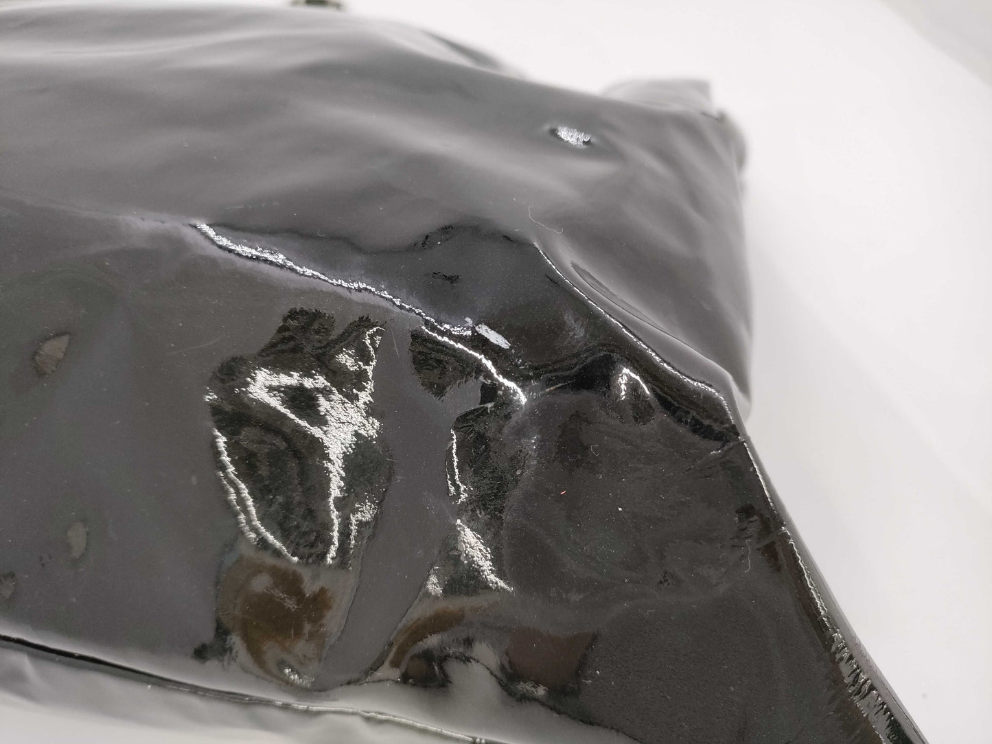 CHANEL Patent Leather Bonbon Chain Shoulder Bag