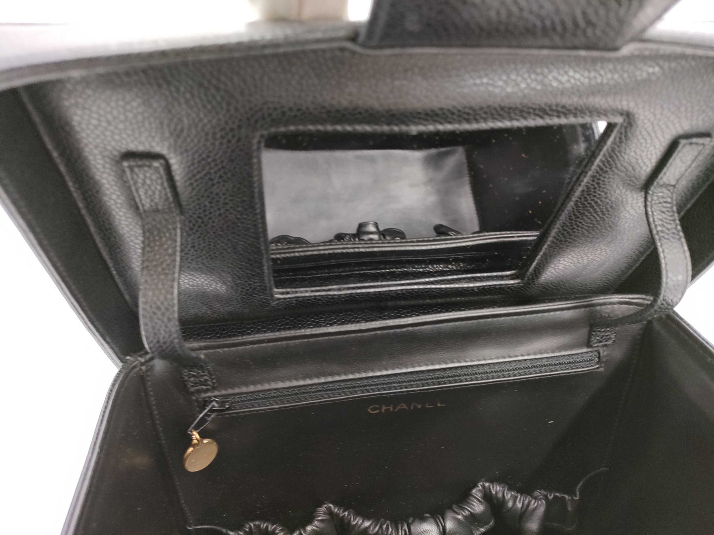 CHANEL Vanity Bag Caviar Skin Vanity Bag